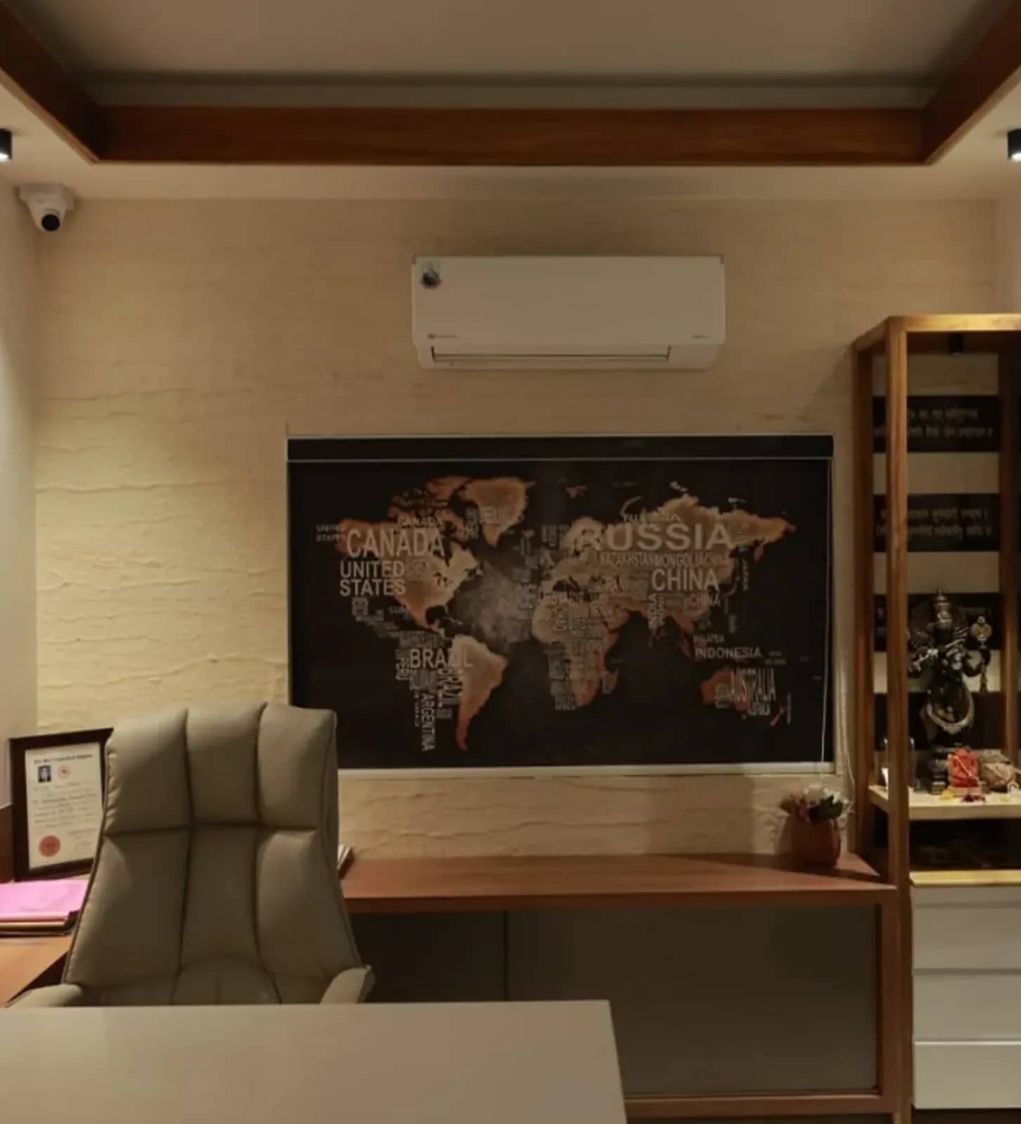 Club Material Studio interior